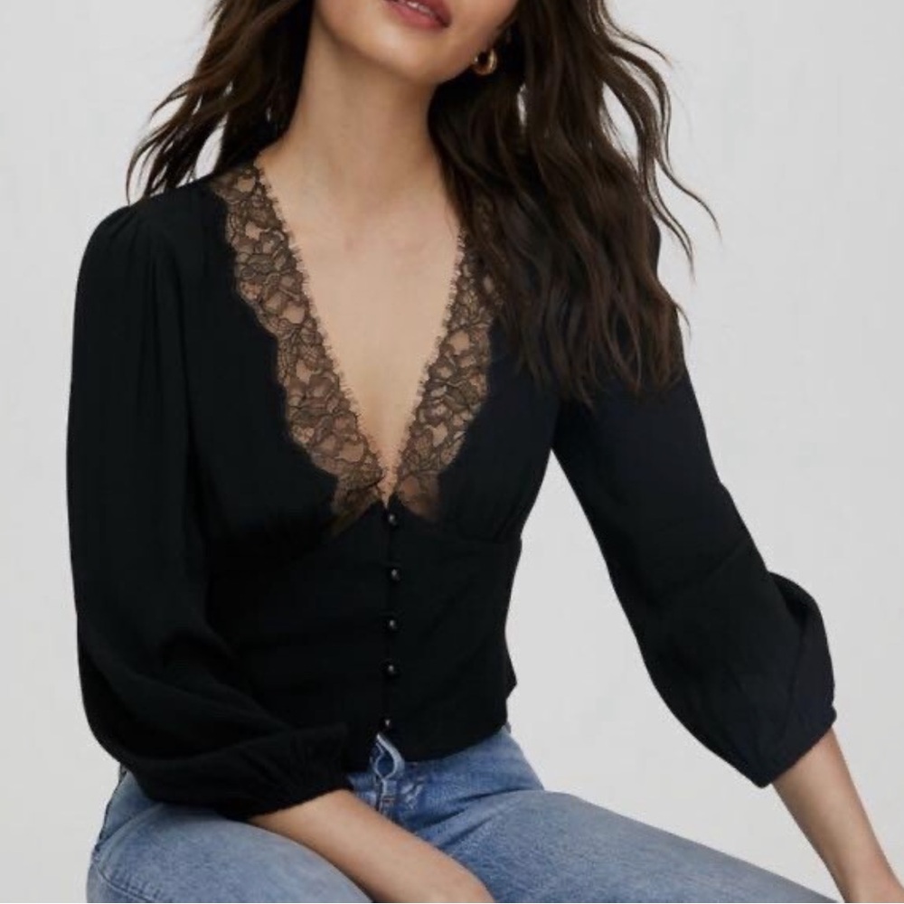 Aritzia Wilfred Elegant Black Lace Trim Blouse